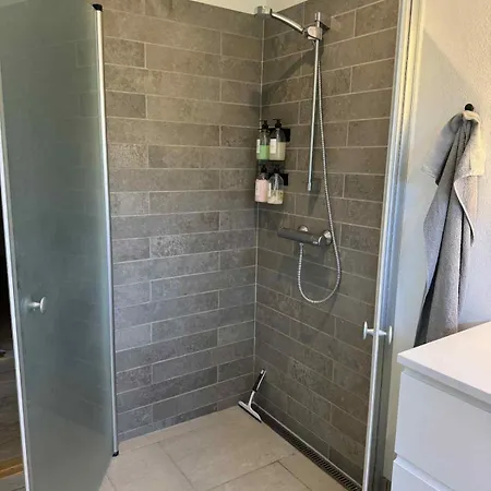 Family House In A Quiet Area *